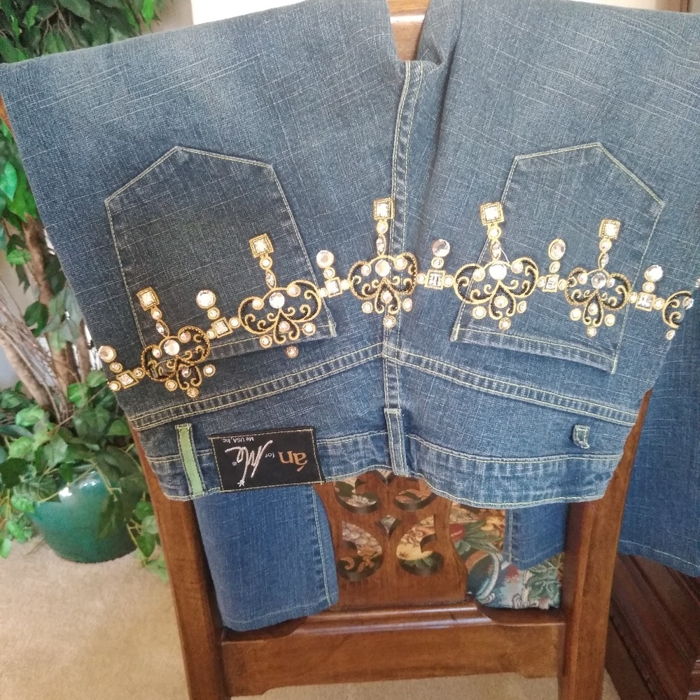 Jeans - Picture 4 of 8
